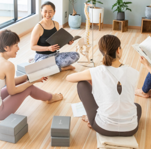 nerii yoga 横浜　ヨガ資格